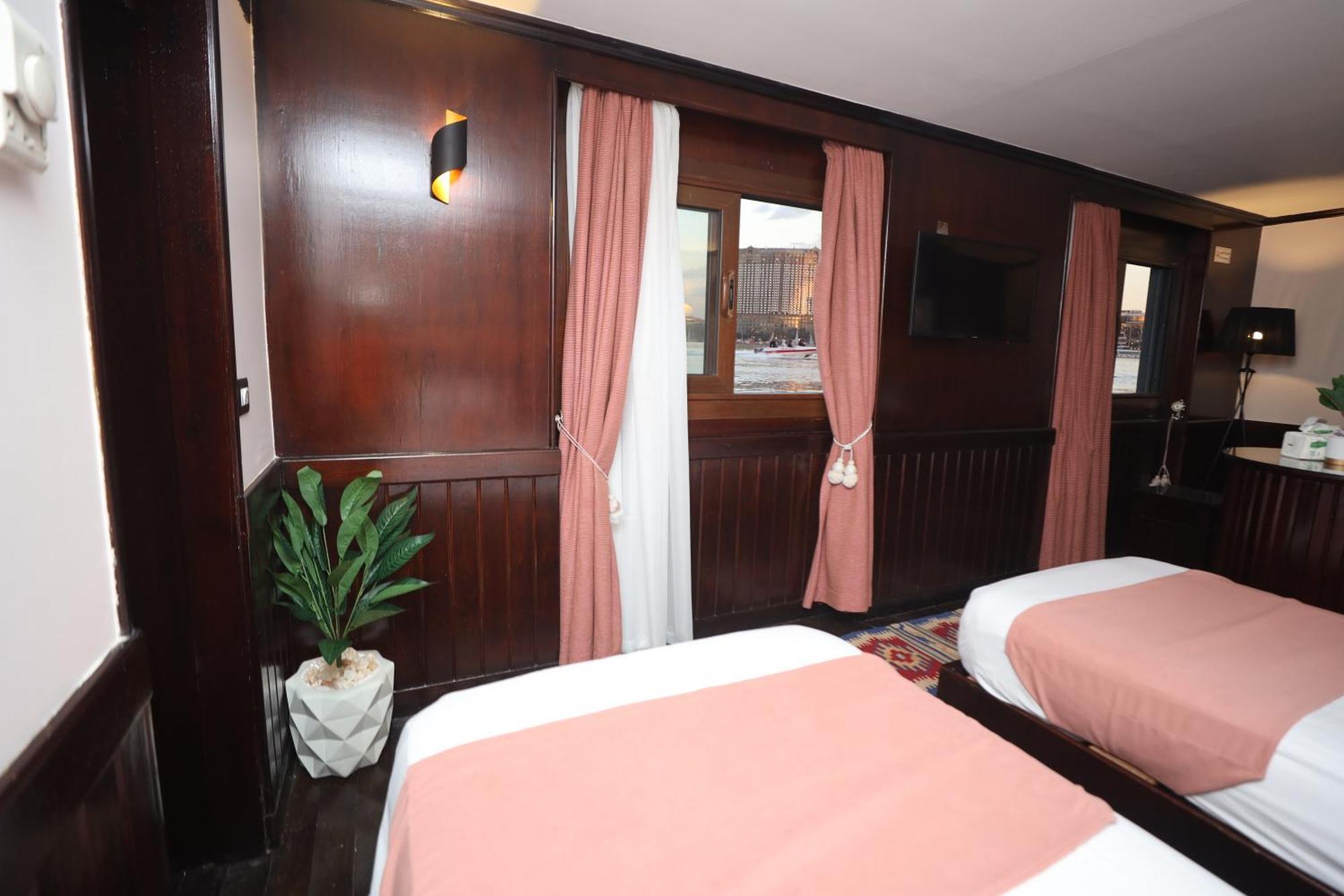 You Nile View Hotel Giza Exterior photo