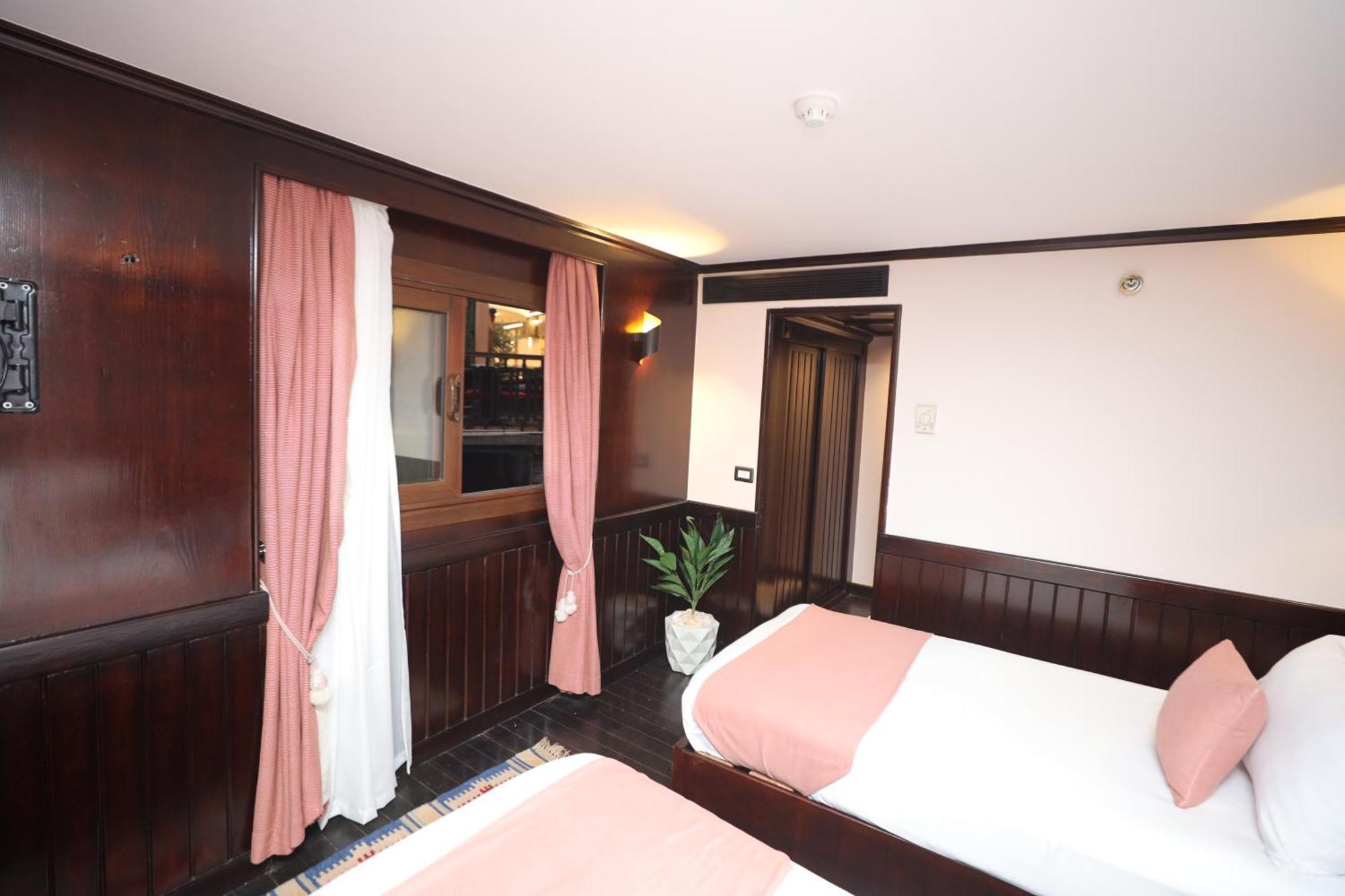 You Nile View Hotel Giza Exterior photo